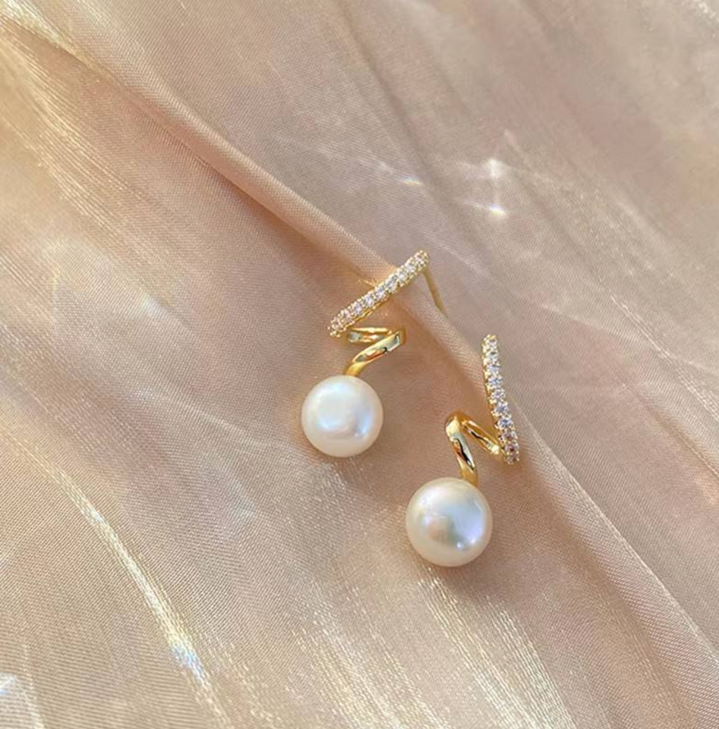 Rhinestone Twisted Pearl Earrings