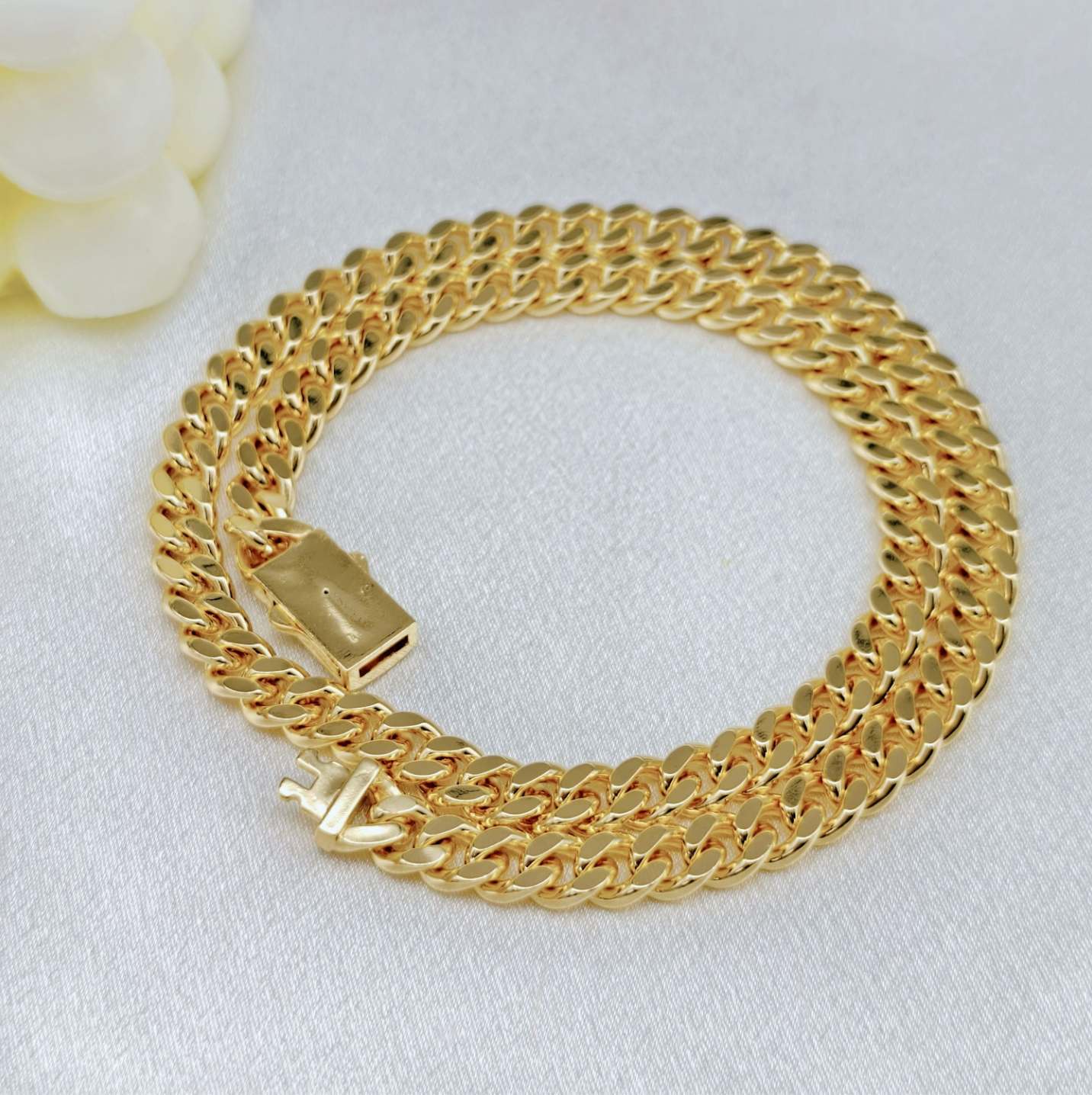 Classic Diamond Tennis Bracelet